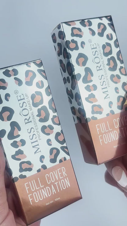 Miss rose Cat Foundation (Super Smooth & Radiant)