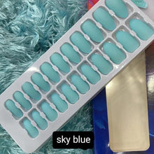 Load image into Gallery viewer, Miss Rose Matte Stick On Nails