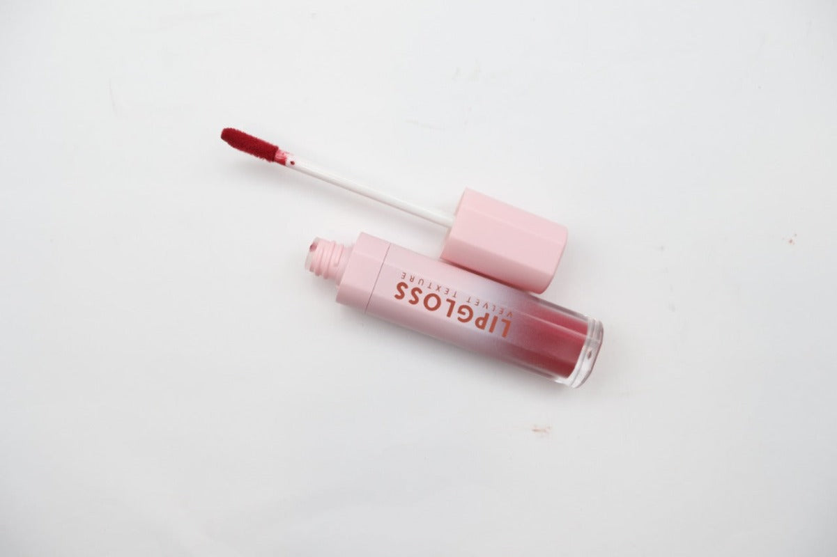 Miss Rose Velvet liquid Lip gloss